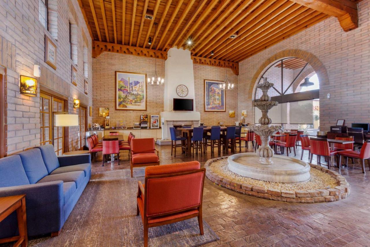 Comfort Suites At Sabino Canyon Tucson Exteriér fotografie